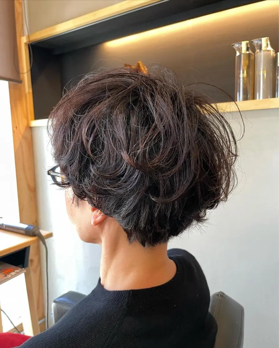 ショート カラー パーマ ハンサムショート グレージュ ハイライトカラー インナーカラー ハイライト カット ヘアカラー パーマ トリートメント シンヤヘアーズ 泉大津本店のヘアスタイル