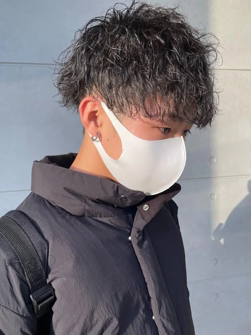 ショート パーマ メンズ メンズパーマ ツイストスパイラルパーマ スパイラルパーマ メンズヘア特化 崎田 成人のヘアスタイル