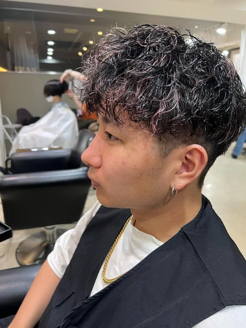パーマ メンズ メンズメッシュ カット ヘアカラー パーマ 心斎橋メンズサロン リベルテグリットのヘアスタイル