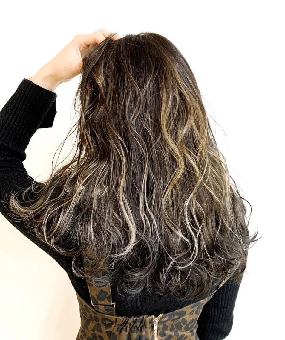 セミロング 3Dハイライト 外国人風カラー ハイライト ❤️千葉県代表❤️ 店長❤️柿本翔一朗のヘアスタイル