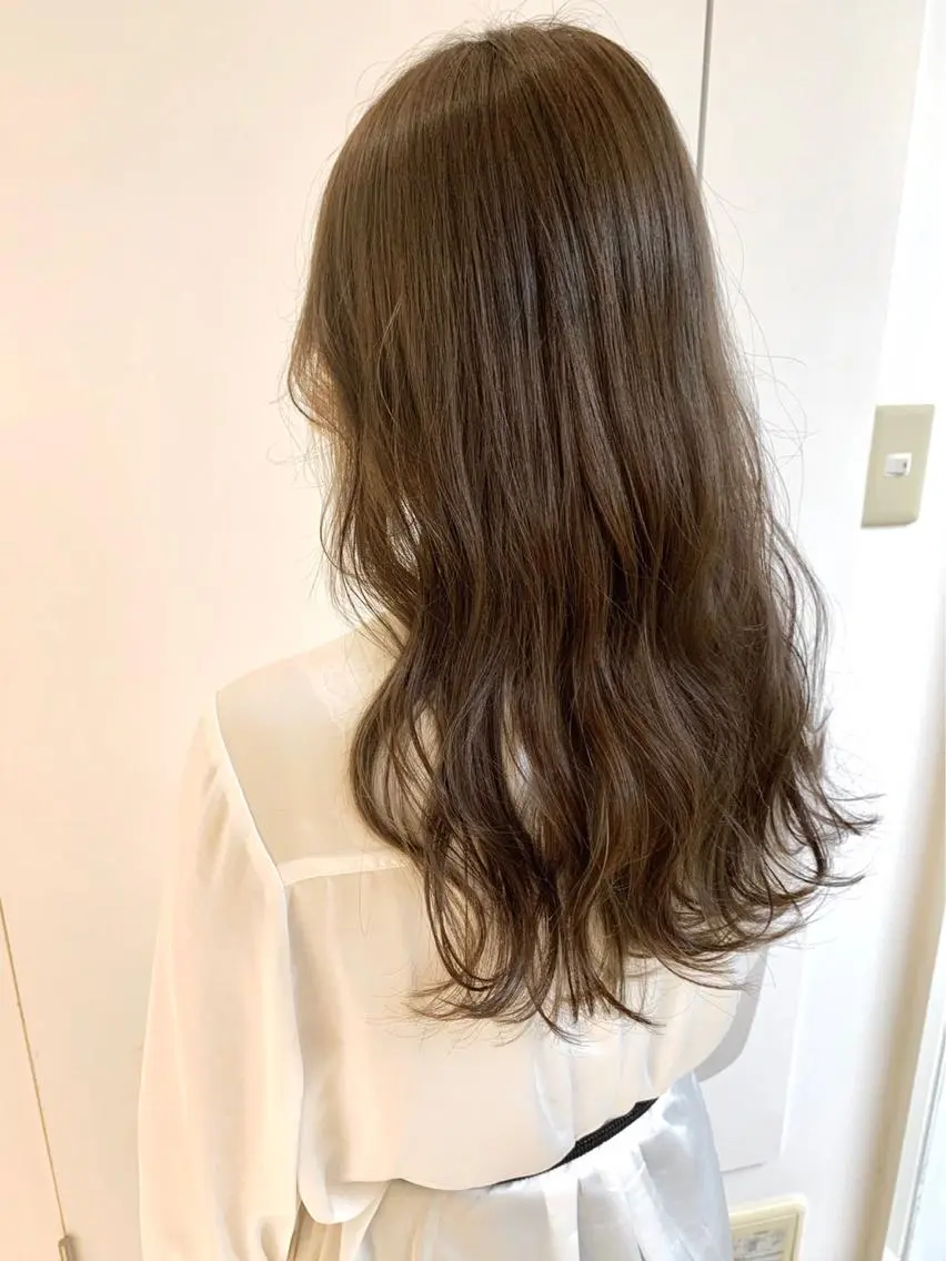 ロング Okamura Chisatoのヘアスタイル