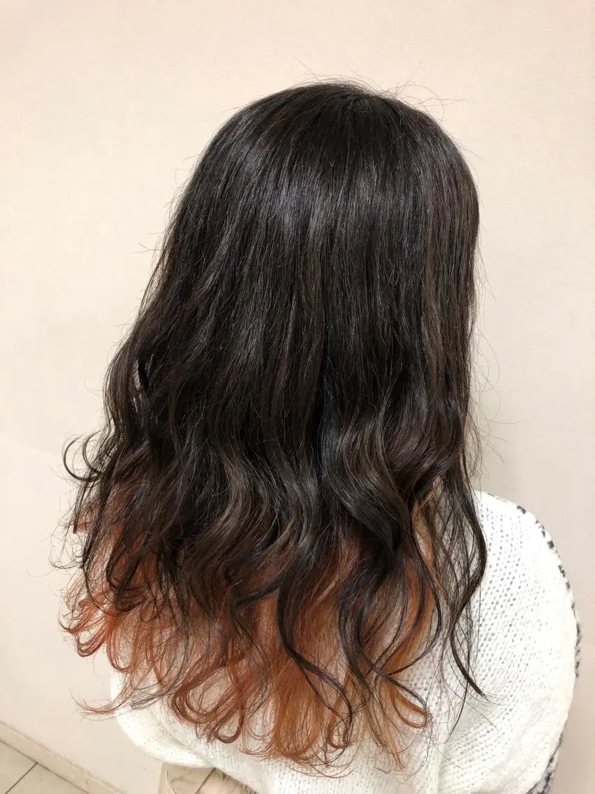 セミロング カラー ヘアアレンジ ベージュカラー インナーカラー オレンジ enurk店 🍋 M I K U  *のその他イメージ