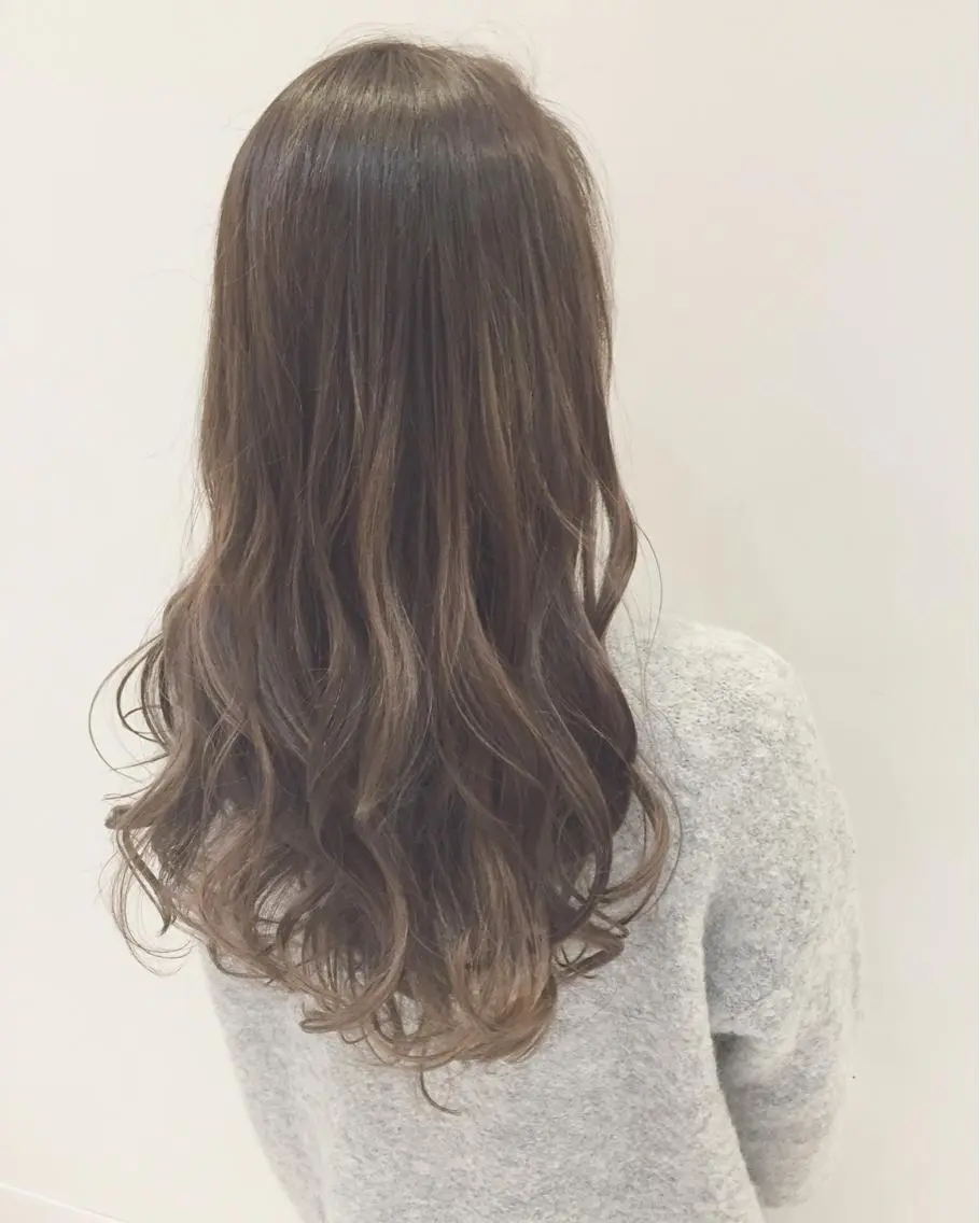 ロング カラー パーマ ベージュカラー ハイトーン×髪質改善 KENTAのヘアスタイル