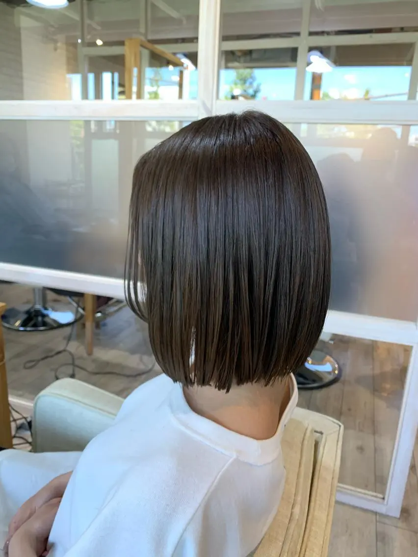 ミディアム カラー アッシュ アッシュグレー アッシュグレージュ グレージュ ボブ ヘアカラー トリートメント 🏆蔵前個室 美容院🏆 大川月央のヘアスタイル