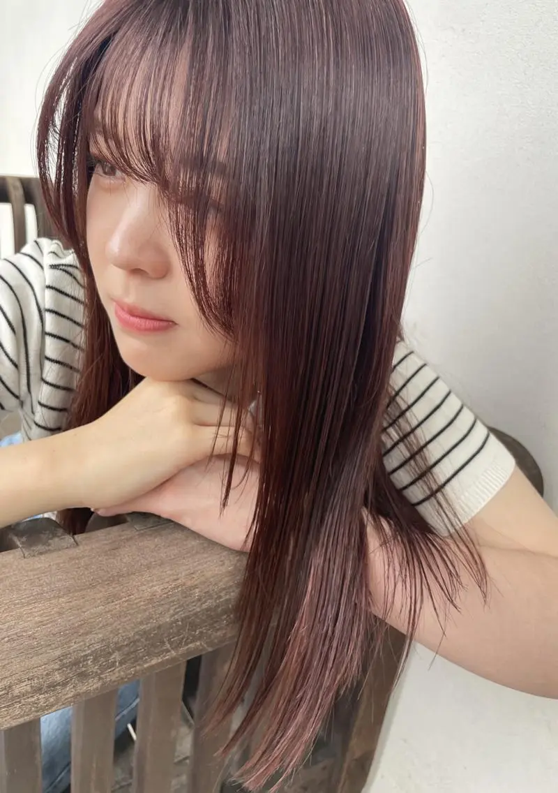 ロング 黒岩 真那花のヘアスタイル