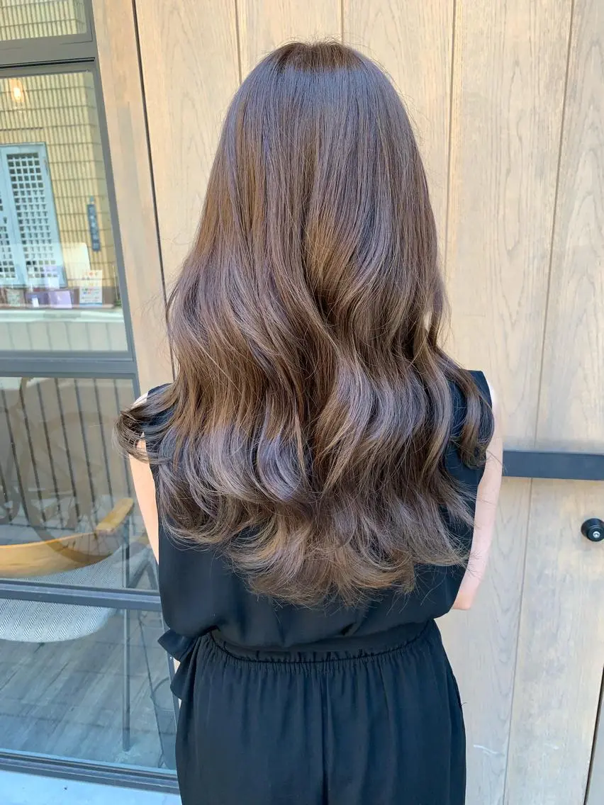 ロング カット ヘアカラー トリートメント 🌟美髪縮毛矯正🌟 吉田冴一のヘアスタイル