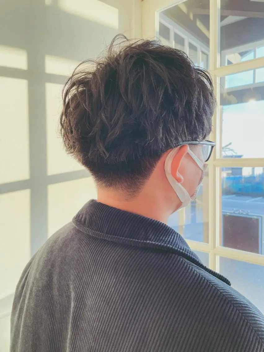 ショート パーマ メンズ 吉田 浩太郎のヘアスタイル