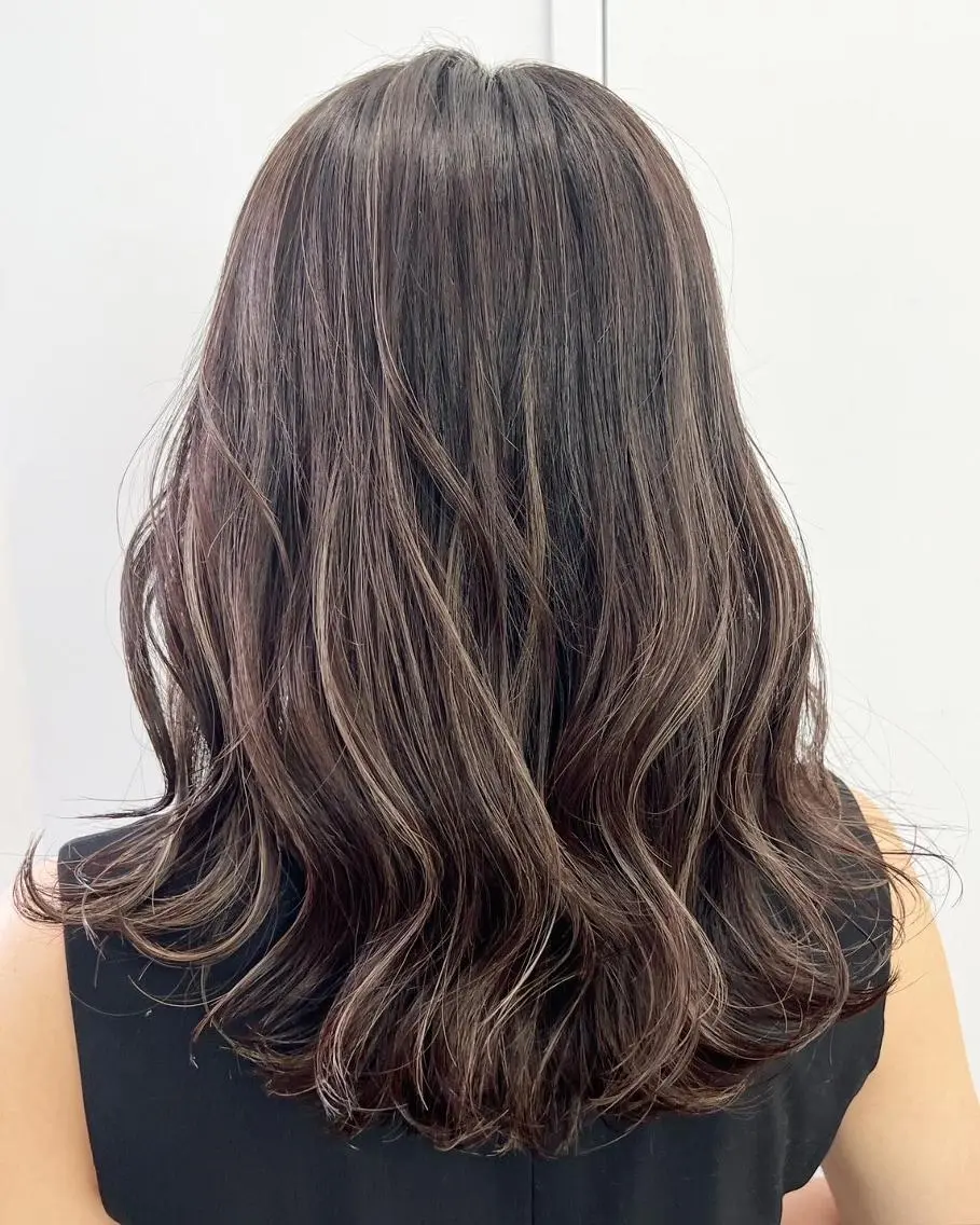 セミロング カット ヘアカラー トリートメント 【公式】amble luxe池袋東口🩷のヘアスタイル