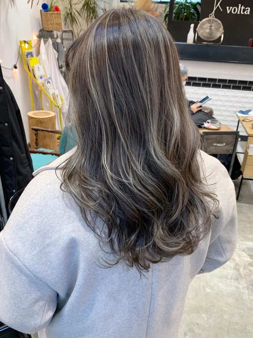 ロング ヘアカラー トリートメント topstylist 満足度⭐️堀川星哉のヘアスタイル