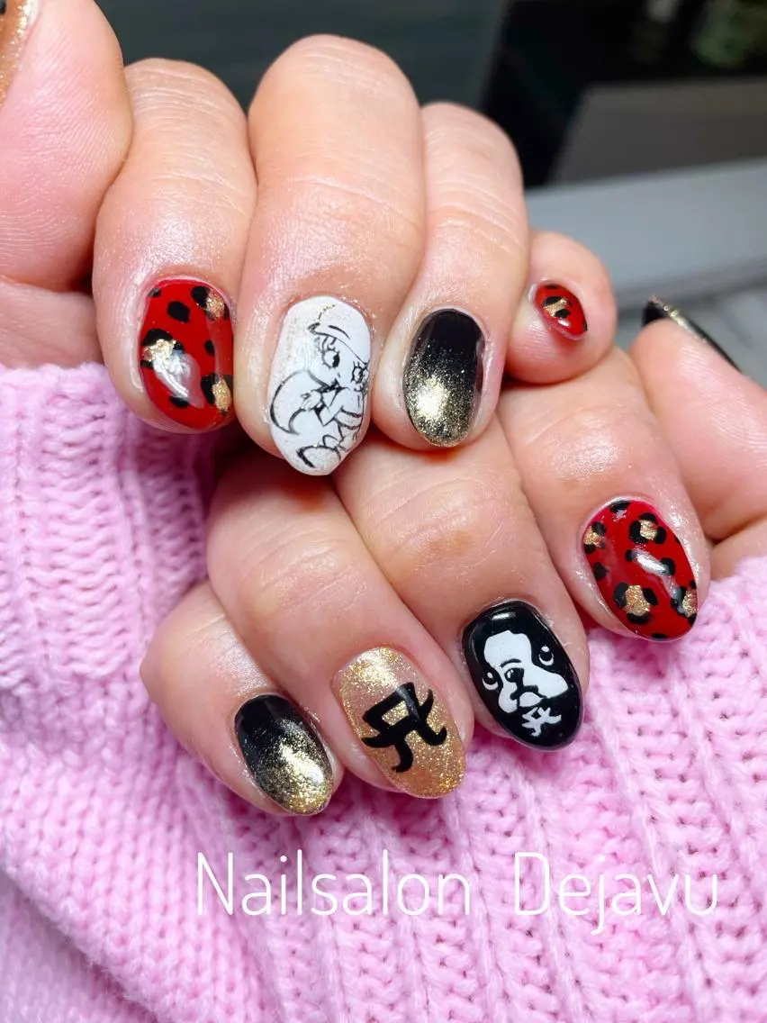 ネイル アニマル柄 アートネイル ラメ(グリッター) ワンカラーネイル Nail salon Dejavu 🌿のネイルデザイン