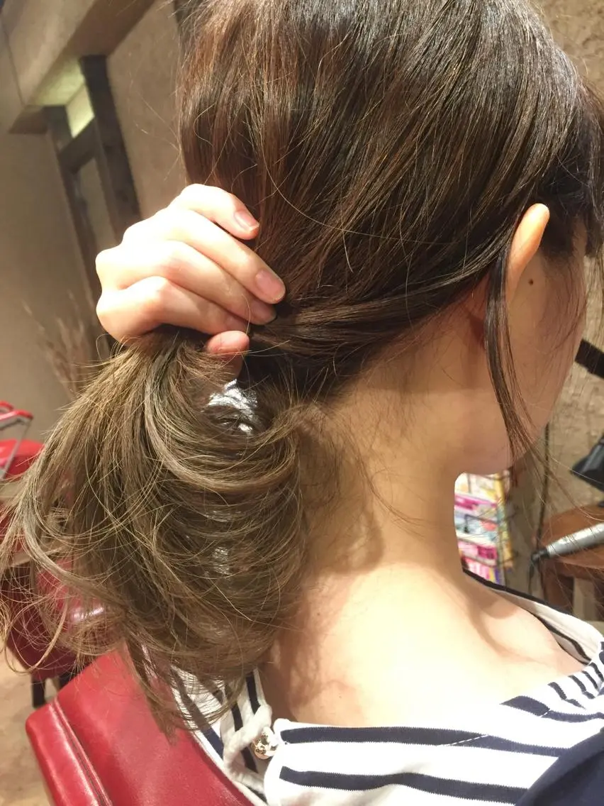 セミロング アッシュ 外国人風カラー レイヤーカット 齊藤 篤士のヘアスタイル