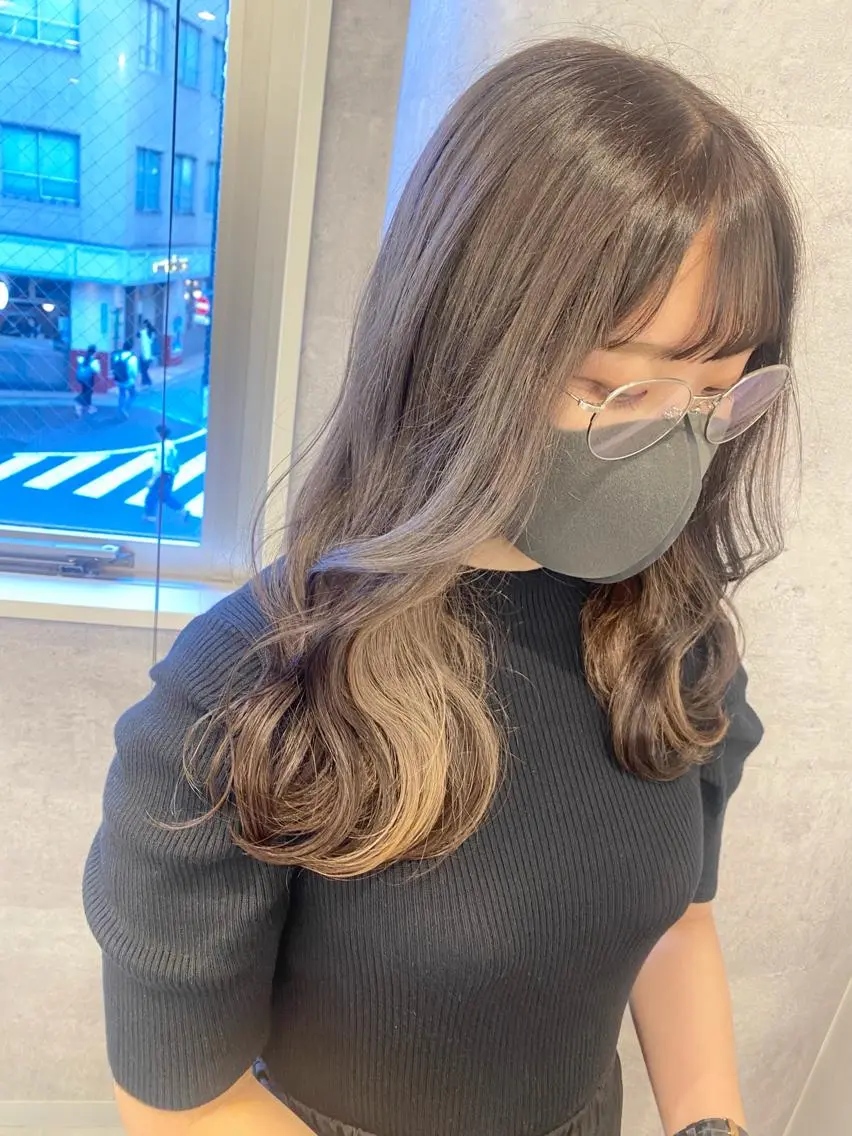 セミロング アッシュ ハイトーン特化サロン 🍑momo🍑のヘアスタイル
