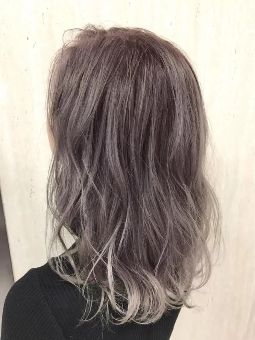 ミディアム カラー ベージュカラー ラベンダーカラー ラベンダーピンク ピンクカラー ピンクベージュ Eliss 堀江のヘアスタイル