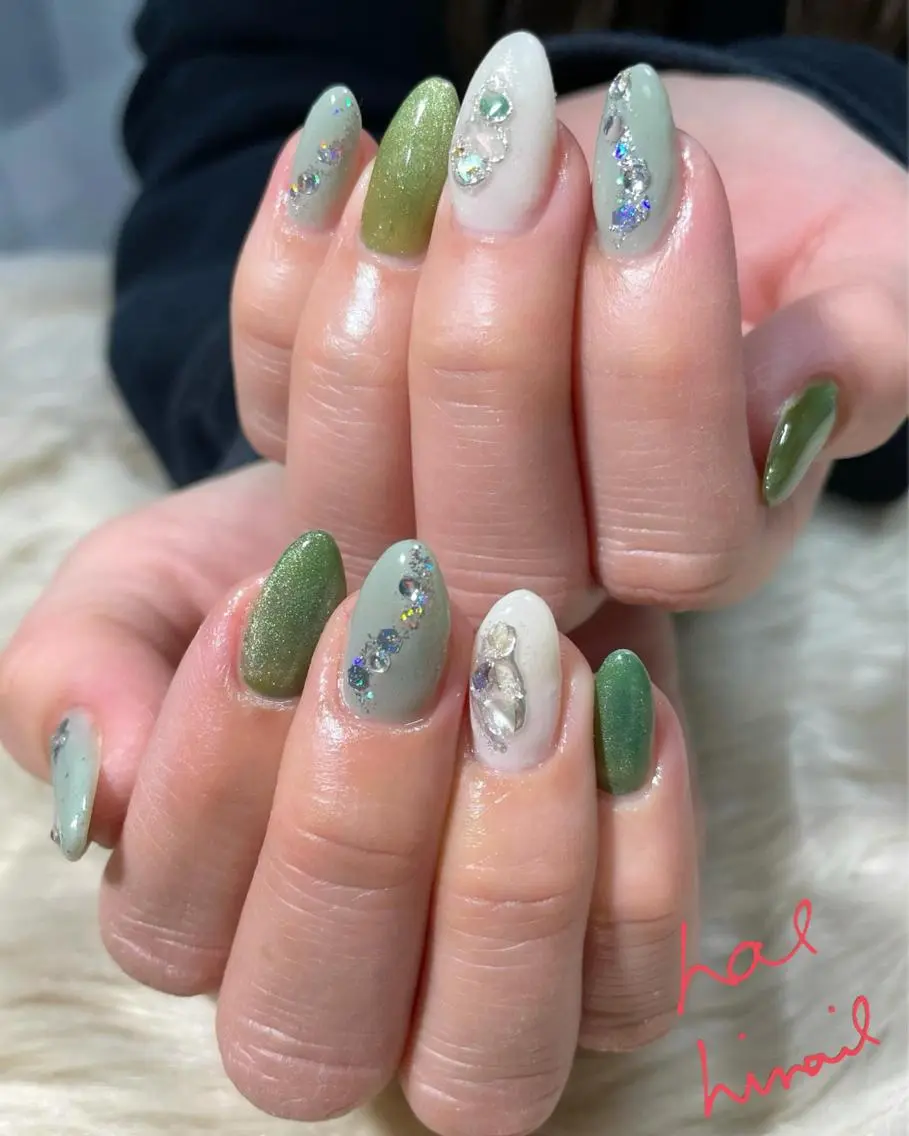 ネイル ニュアンスネイル はるひな ねいるのネイルデザイン