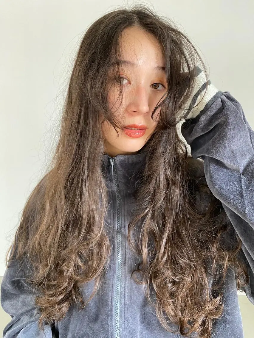 セミロング パーマ カラー ショートボブ セミロングパーマ アディクシーカラー ブリーチ ケアブリーチ CEINE OURのヘアスタイル