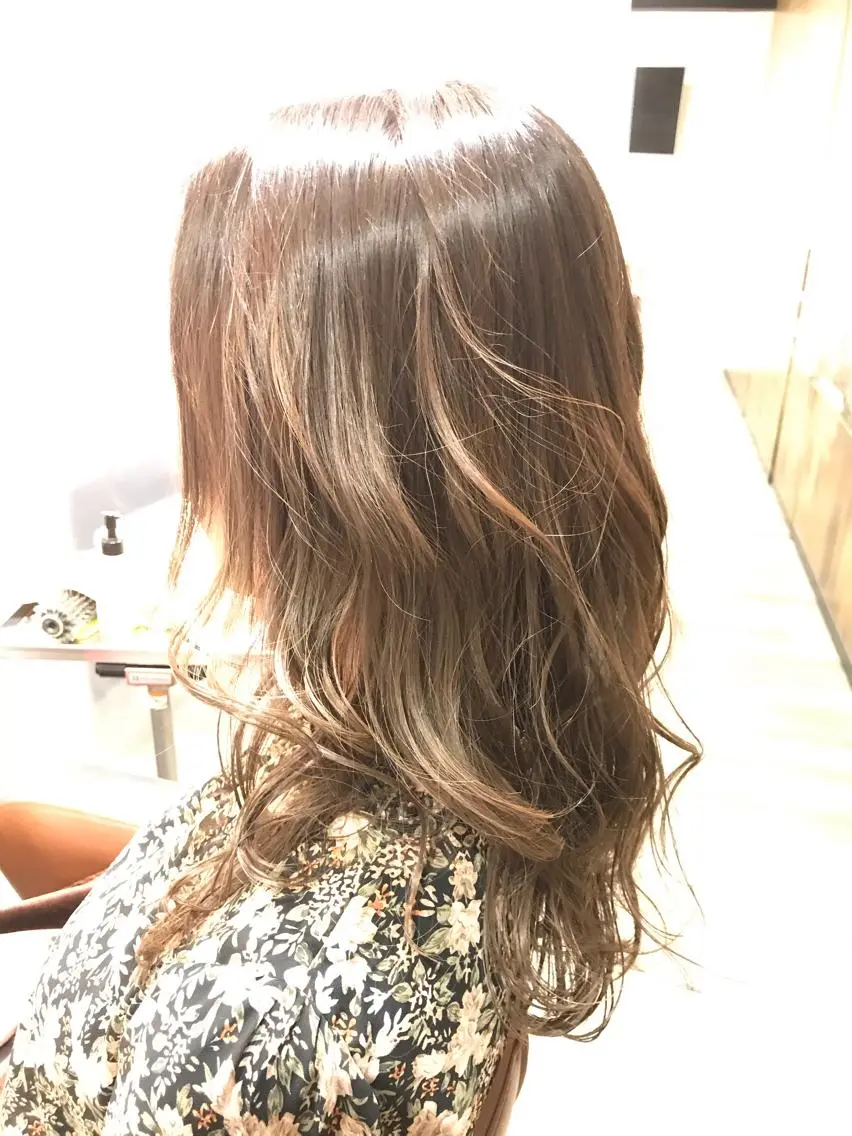 ロング カラー 限定クーポン 💕大量更新ブリーチのヘアスタイル