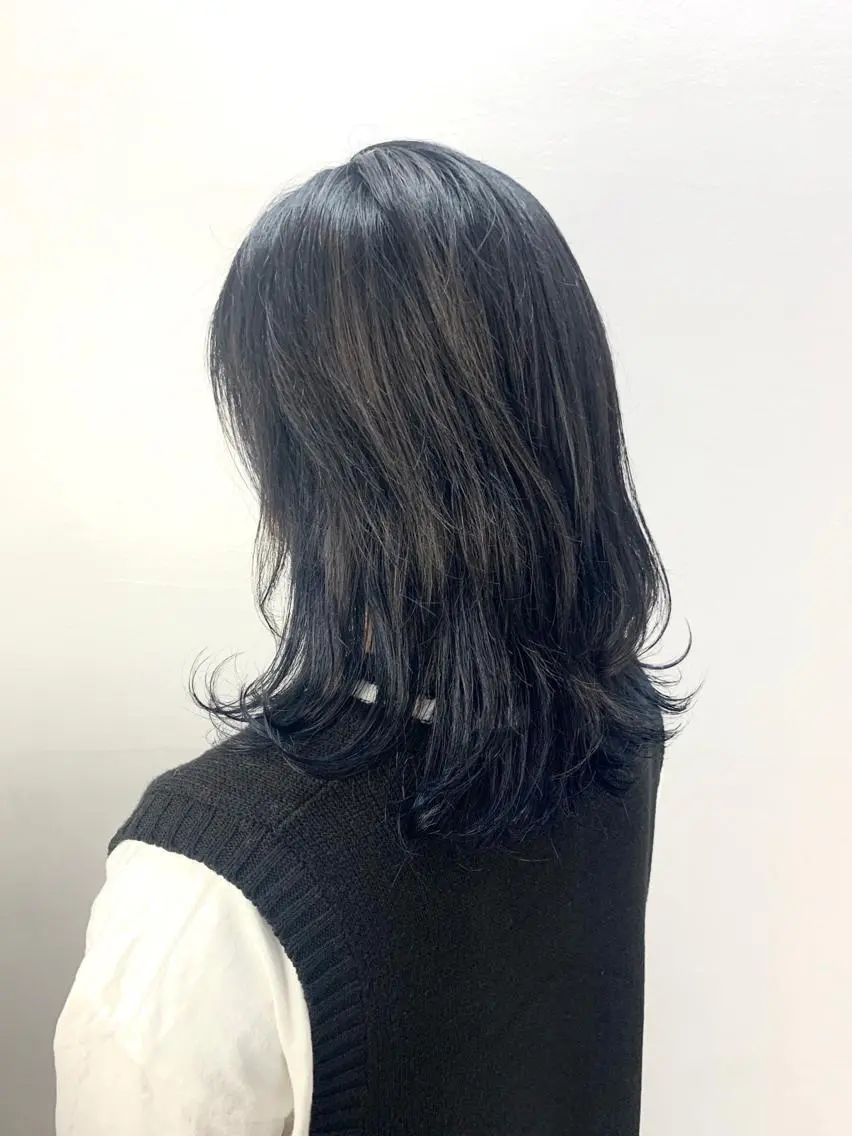 ミディアム カラー ブルーカラー ブルージュ インナーカラー 田中大星 /ボブ 縮毛矯正のヘアスタイル