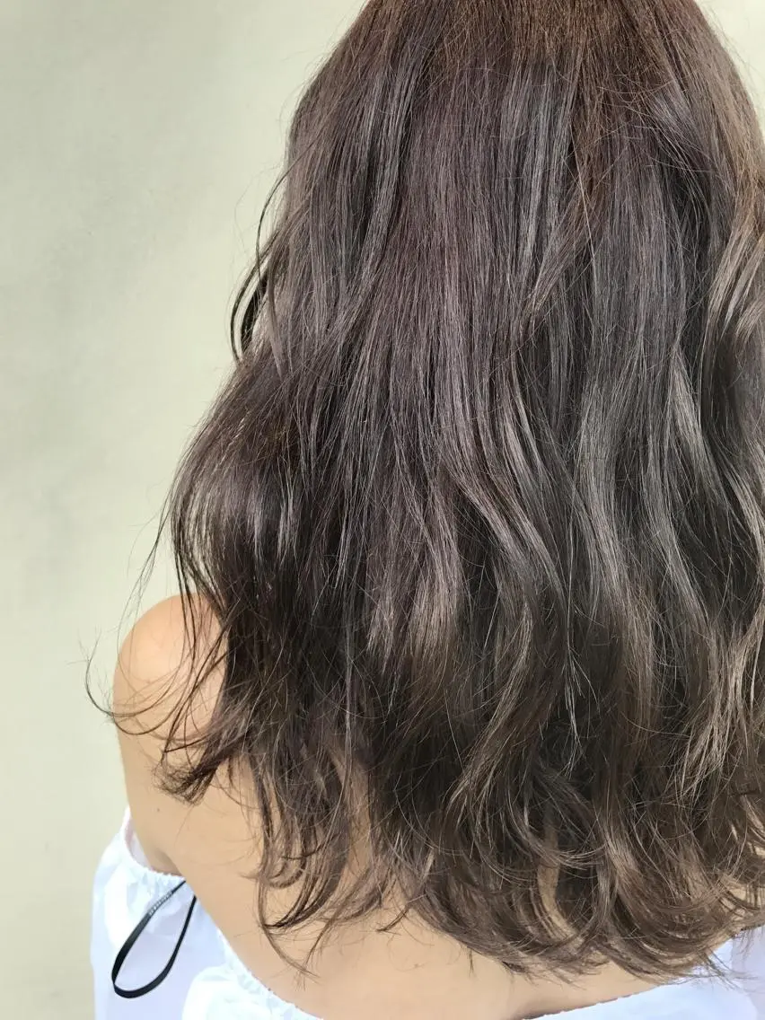 ロング カラー アッシュ ハイライトカラー ハイライト 艶髪育成サロン 京橋　shinのヘアスタイル