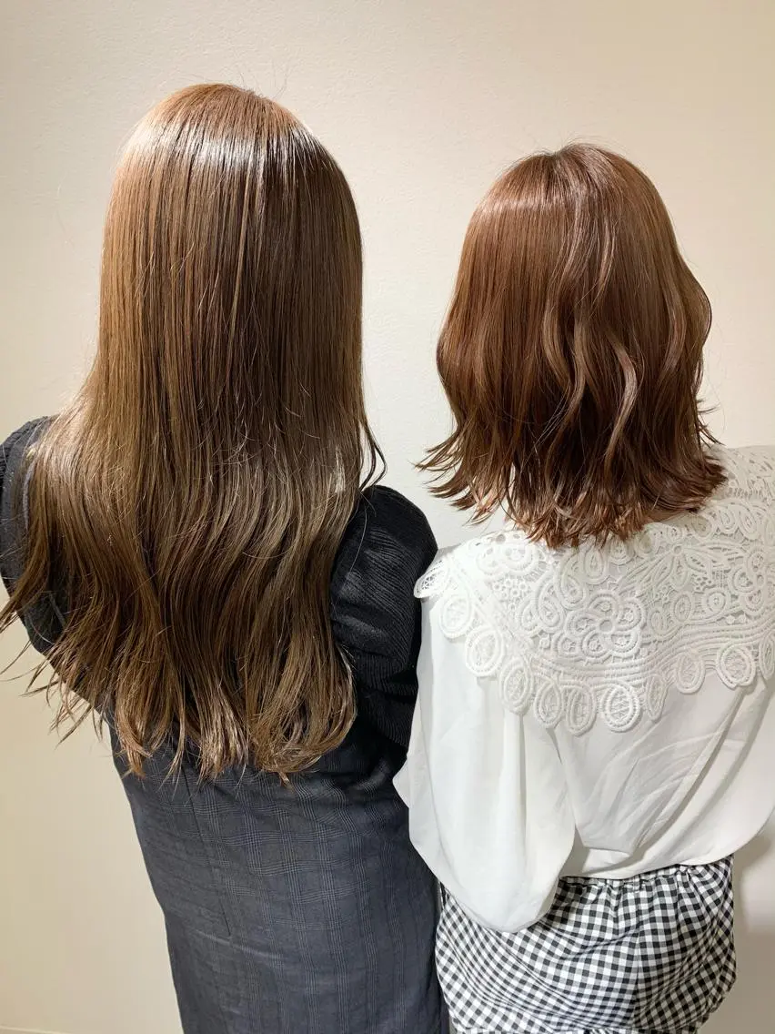 セミロング カラー i'll 未空のヘアスタイル