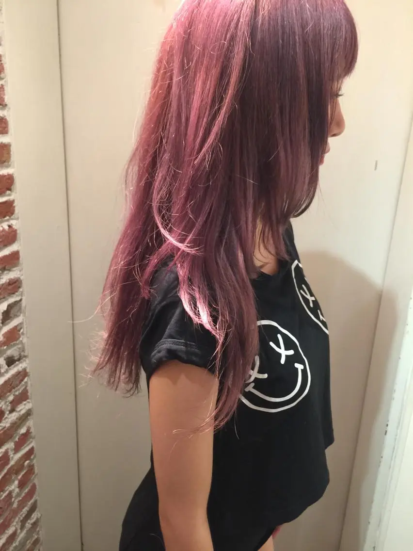 ロング カラー アッシュ ピンクカラー ピンクアッシュ ホワイト&レイヤーカ ットエクステ長畠俊輔のヘアスタイル