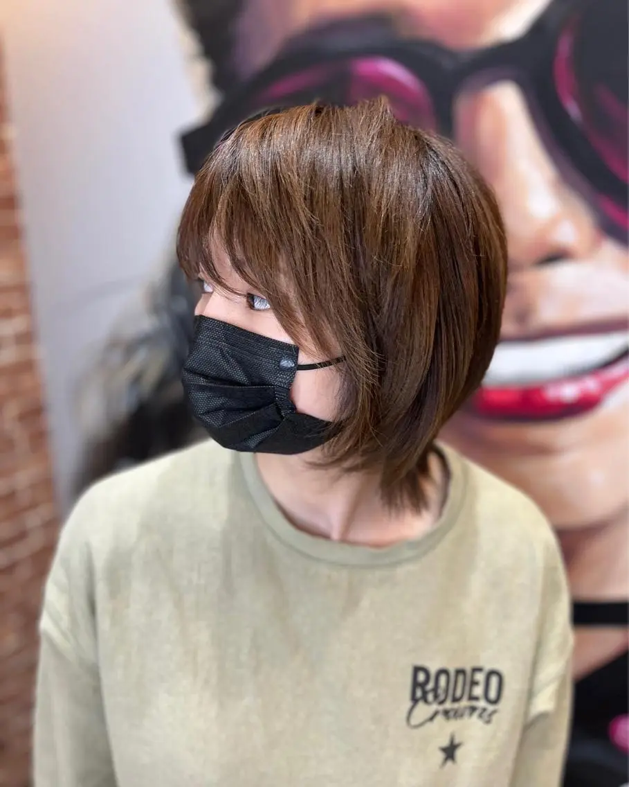 セミロング カラー パーマ ヘアアレンジ メンズ キッズ ネイル マツエク・マツパ アイブロウ メンズブリーチ メンズハイライト マッシュ メンズパーマ セミロングパーマ 久木原 ゆりのヘアスタイル