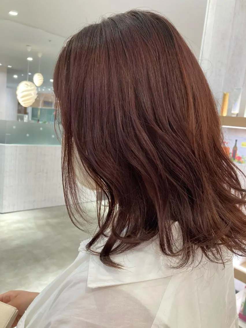 セミロング カラー ブラウンカラー オレンジ オレンジブラウン ヘアカラー cyan SANAMIのヘアスタイル