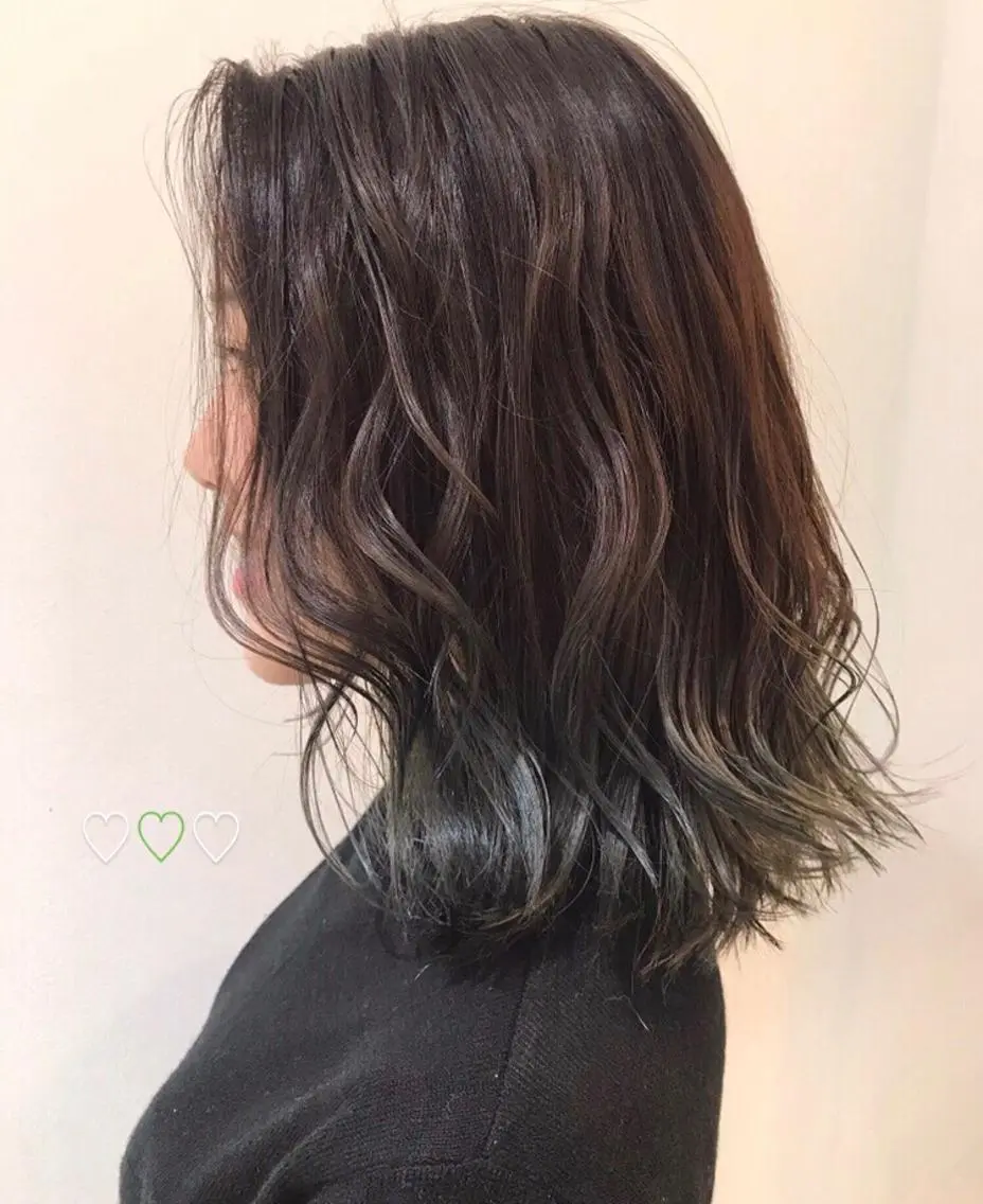 ミディアム カラー 田中 あかねのヘアスタイル