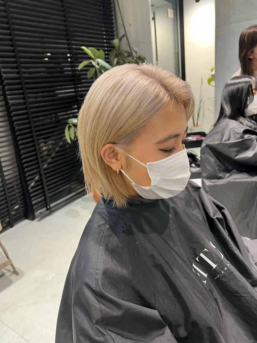 ショート カラー カット ヘアカラー トリートメント 赤みゼロ/透明感 カラー🌿KANTAのヘアスタイル