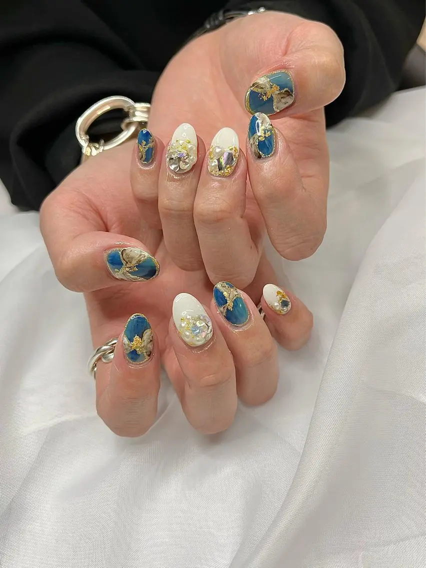 ネイル ハンドネイル フットネイル Nailsalon Fave/Rinaのネイルデザイン