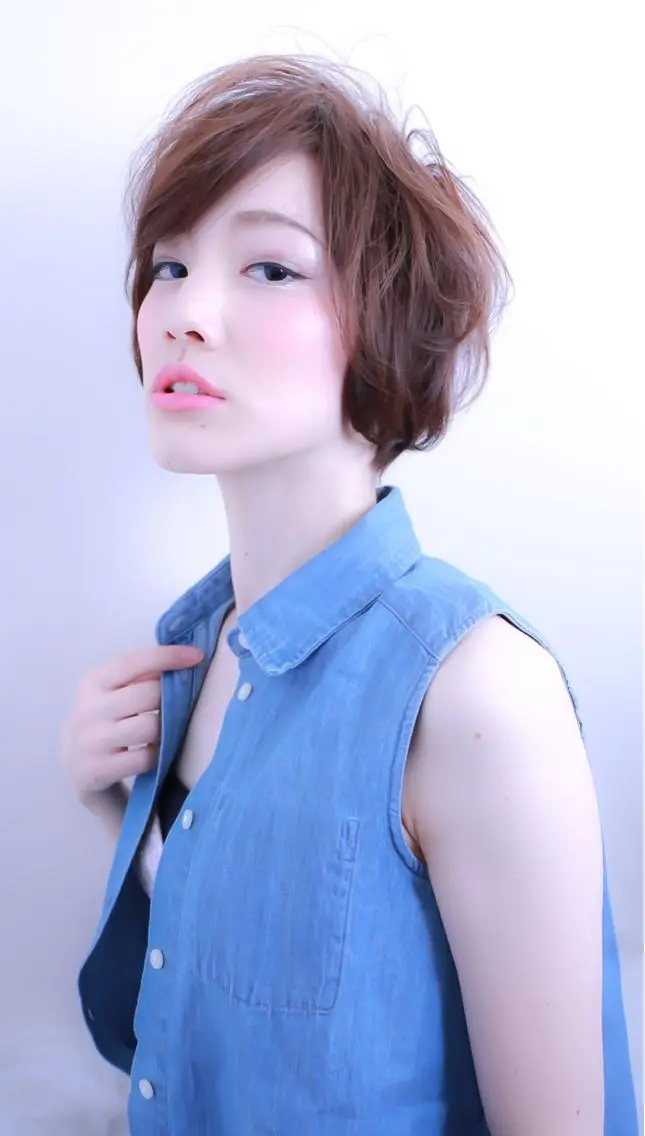 ショート カラー パーマ IVY villa Suzu.のヘアスタイル