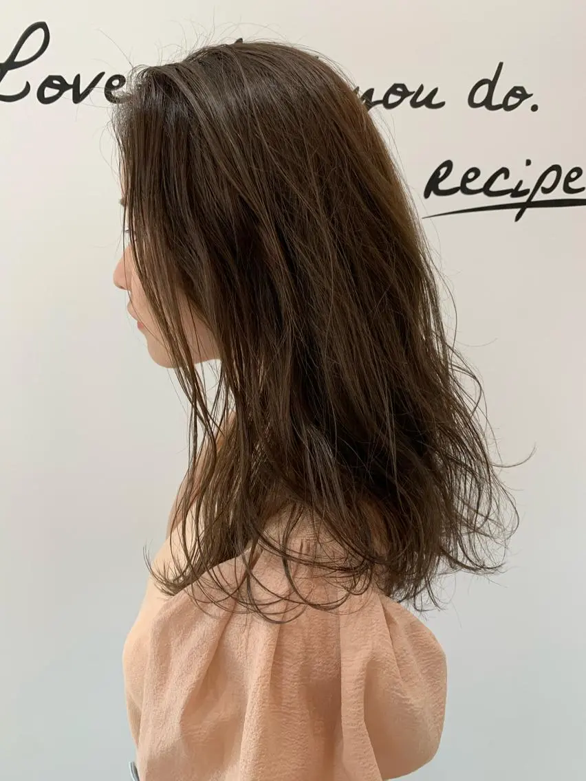セミロング カラー カット ヘアカラー トリートメント ヘアセット 中村 優太のヘアスタイル