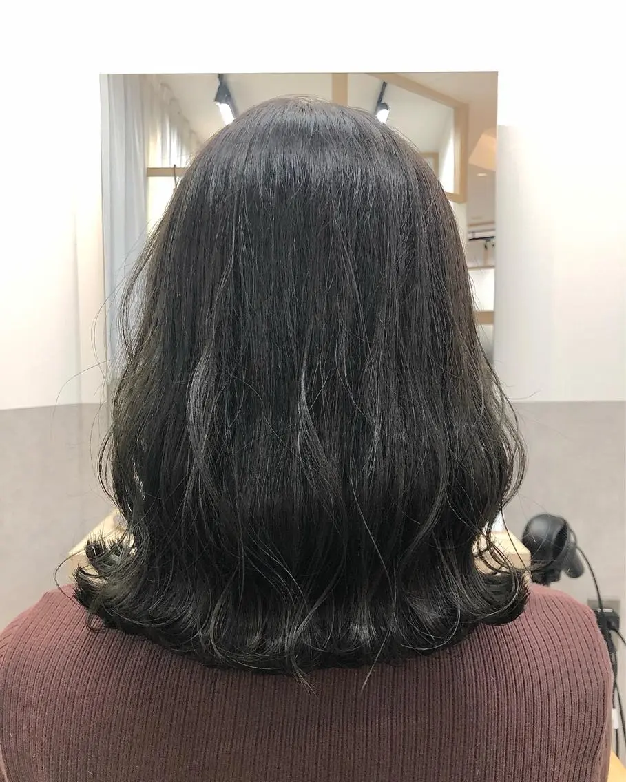 ミディアム カット ヘアカラー トリートメント 西野 美空🍊のヘアスタイル