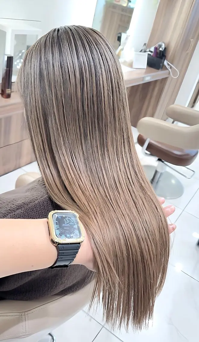 カラー セミロング 髪質改善 ヘアカラー トリートメント 髪質改善/縮毛矯正 /カラー/篠塚菜々子のヘアスタイル