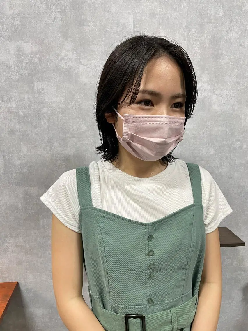 ショート 切りっぱなしボブ ショートボブ ハンサムショート 丸みショート アッシュ モテ髪/ボブ/ショー ト/アダチフウトのヘアスタイル