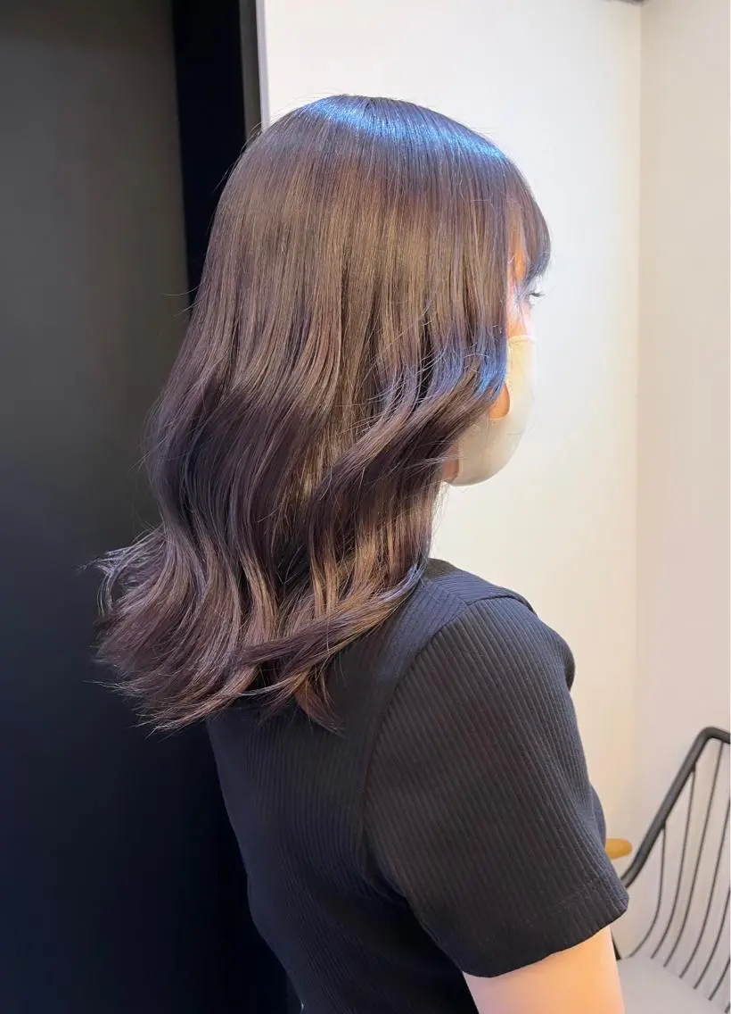 セミロング カラー ヘアアレンジ ブリーチ 透明感カラー ヘアカラー ハイトーンカラー 🦋yuri🦋のヘアスタイル
