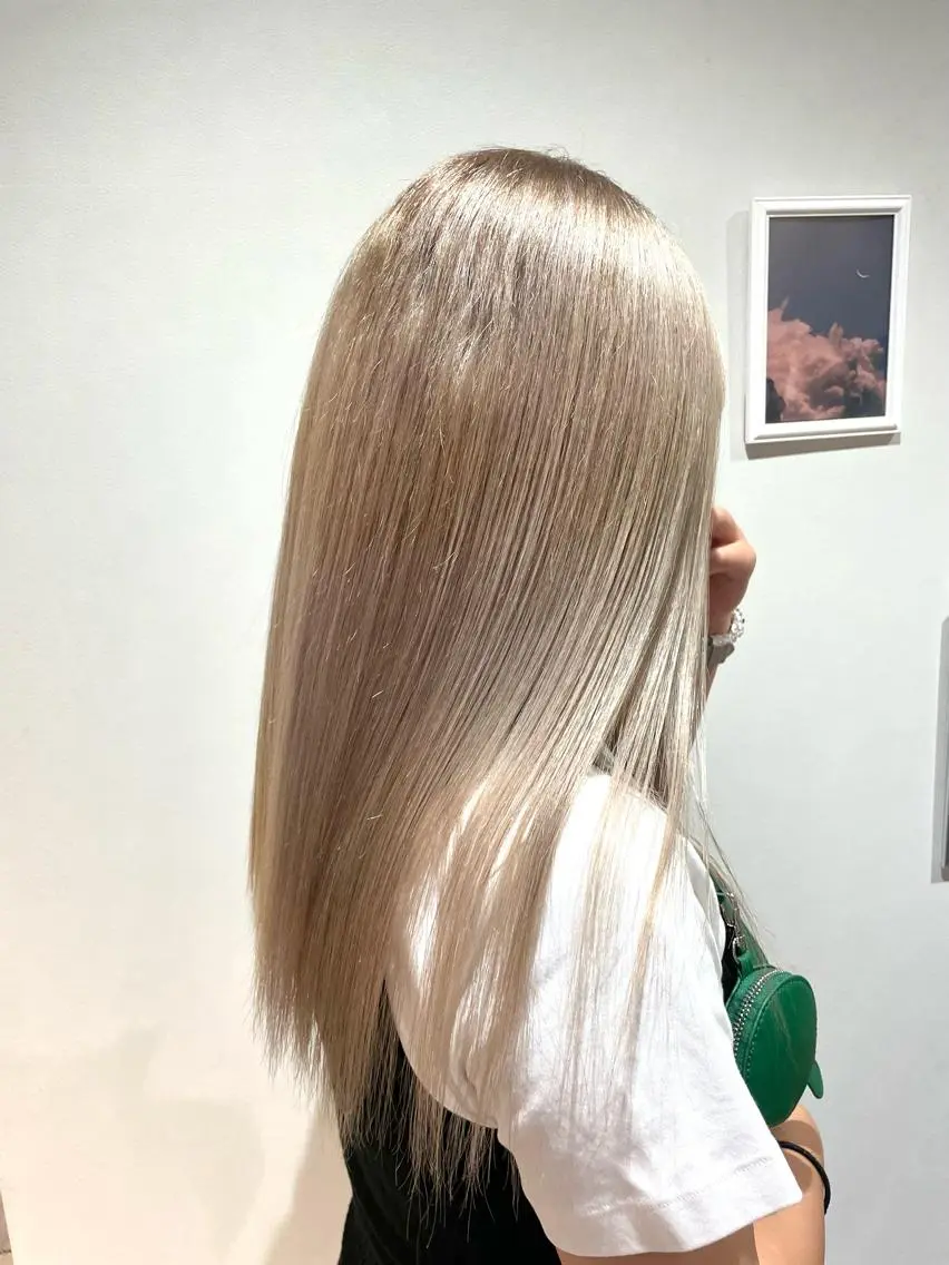 ロング カラー [YUCCA] Junaのヘアスタイル