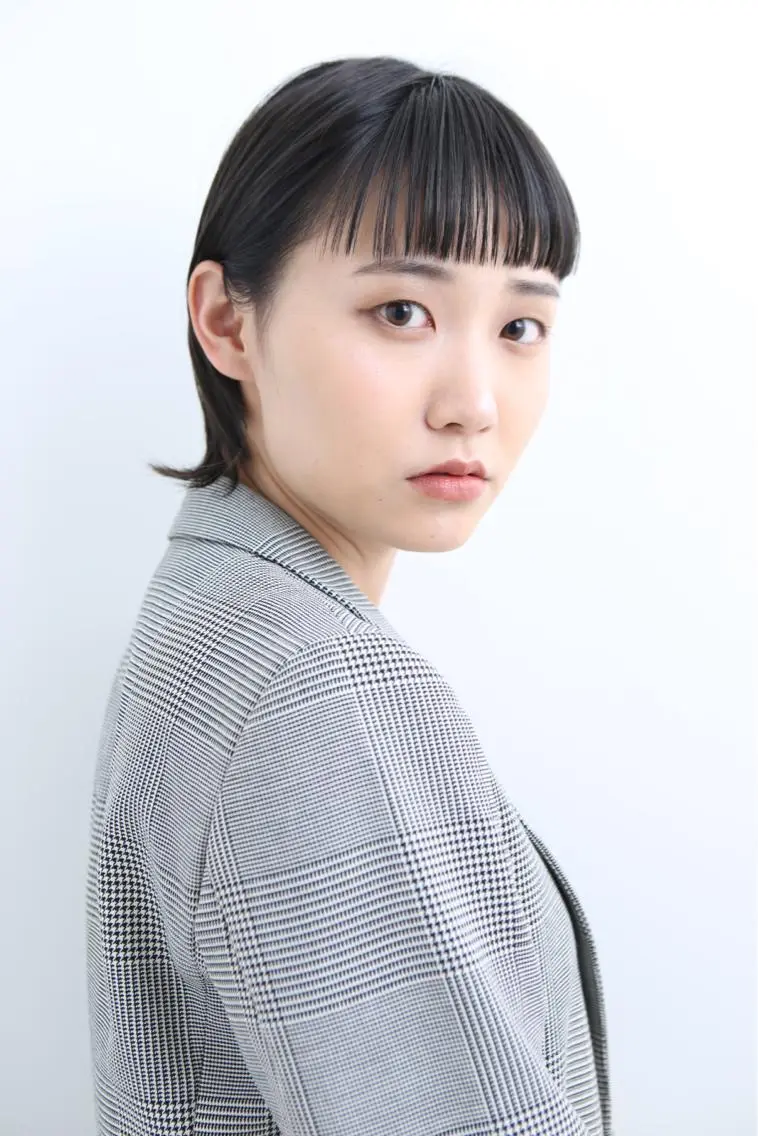 ショート ヘアカラー 冨田 義智のヘアスタイル