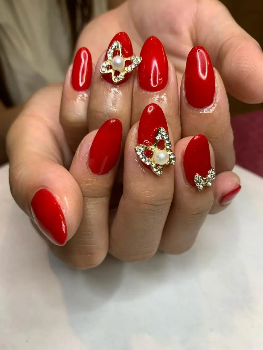 ネイル ハンドネイル フットネイル Adite nailのネイルデザイン