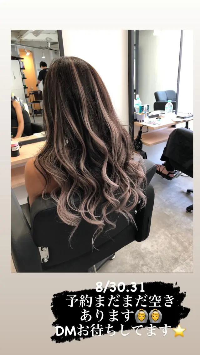 ロング カラー ヘアアレンジ バレイヤージュ ブリーチ ケアブリーチ ハイライトカラー ハイトーンカラー レイヤー/エクステ alpha下妻のヘアスタイル