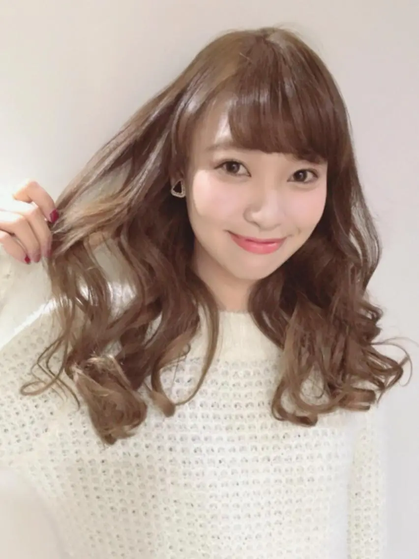 ロング カラー カット ヘアカラー トリートメント 松川 智行のヘアスタイル