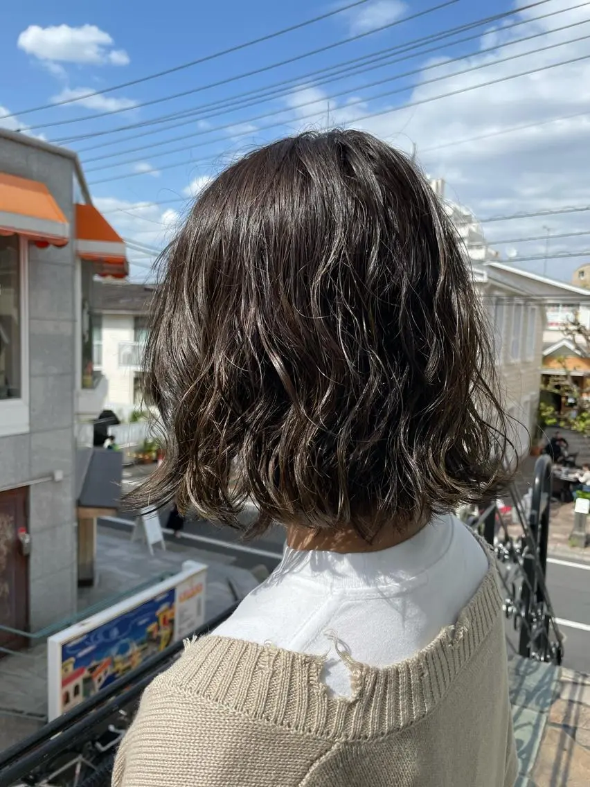 ショート カラー パーマ ヘアアレンジ カット ヘアカラー パーマ ショート/韓国ヘア Moto✂︎のヘアスタイル
