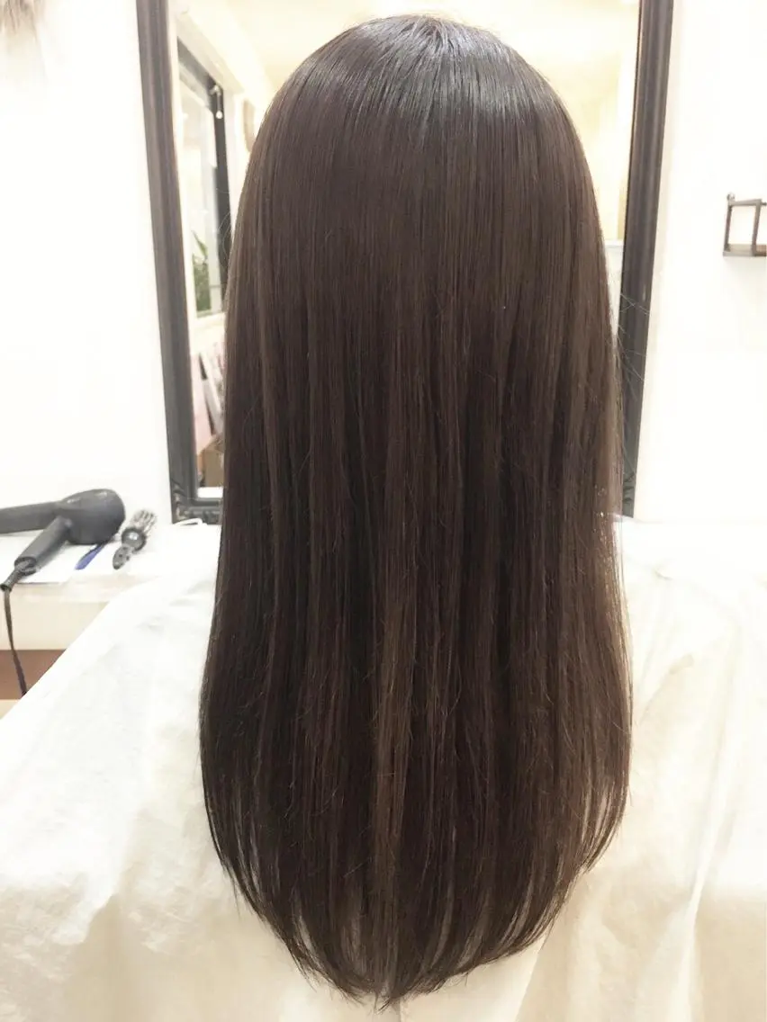 セミロング カラー カット 縮毛矯正 トリートメント Lucet byNYNYのヘアスタイル