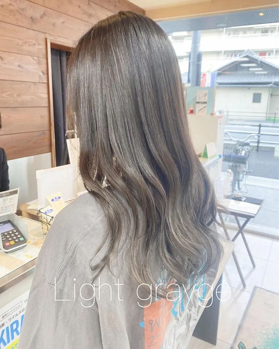 ロング カット パーマ トリートメント レイヤー/艶髪カラー 森本くるみのヘアスタイル