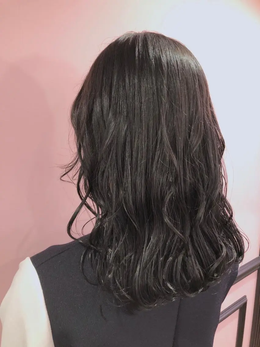 セミロング カラー アッシュ 透明感カラー ダークアッシュ カット ヘアカラー トリートメント ✨髪質改善縮毛矯正✨ 宇田川修平のヘアスタイル