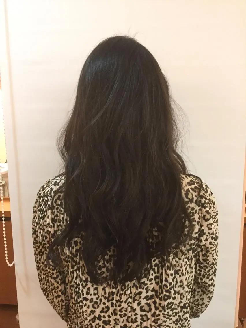 ロング カット 榎本 美雪のヘアスタイル