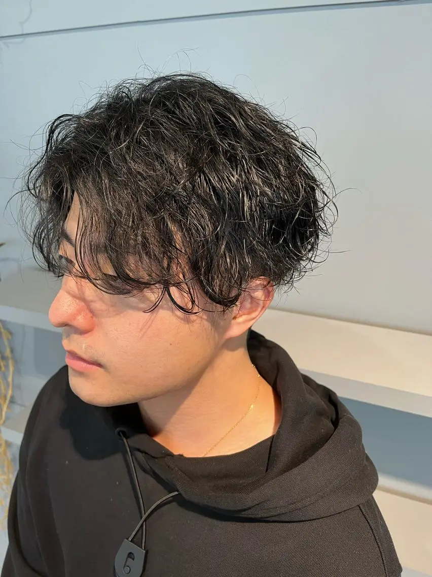 ミディアム パーマ 中村 海のヘアスタイル