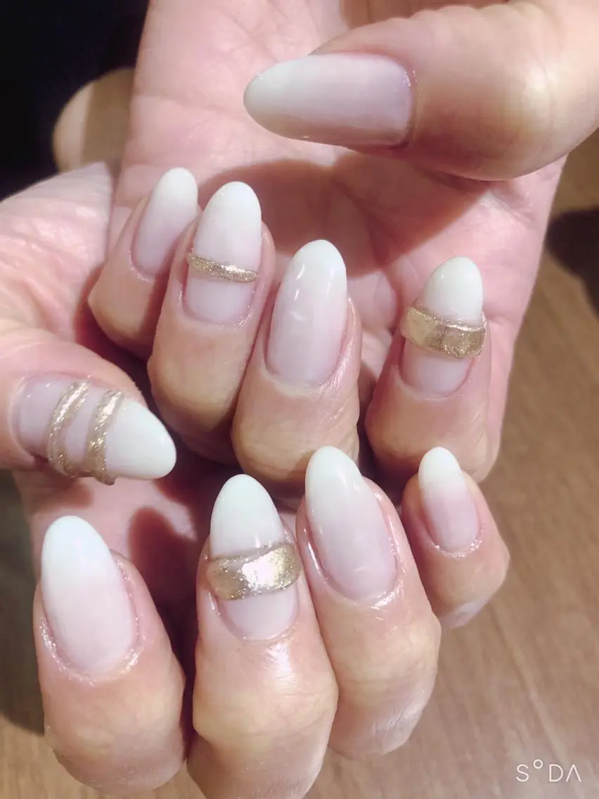 ネイル グラデーション ワンカラーネイル ハンドネイル 吉野✨ ネイルデザイナー✨のネイルデザイン