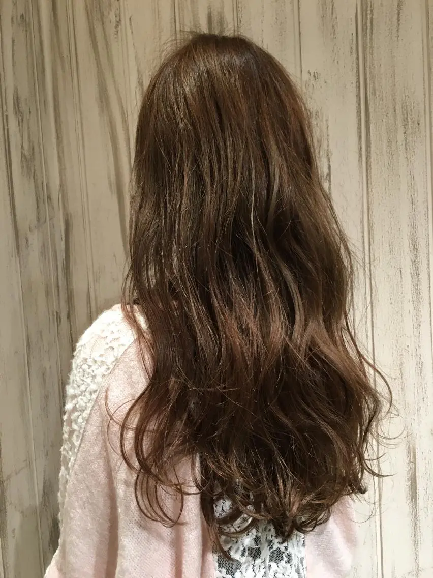 ロング ハイライト 永井大樹✨ 透明感カラー✨のヘアスタイル