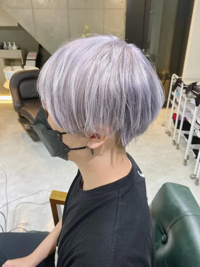 カラー ショート メンズ ヘアアレンジ メンズブリーチ メンズ韓国風 韓国マッシュ マッシュ ツーブロック Days 透明感カラーのヘアスタイル