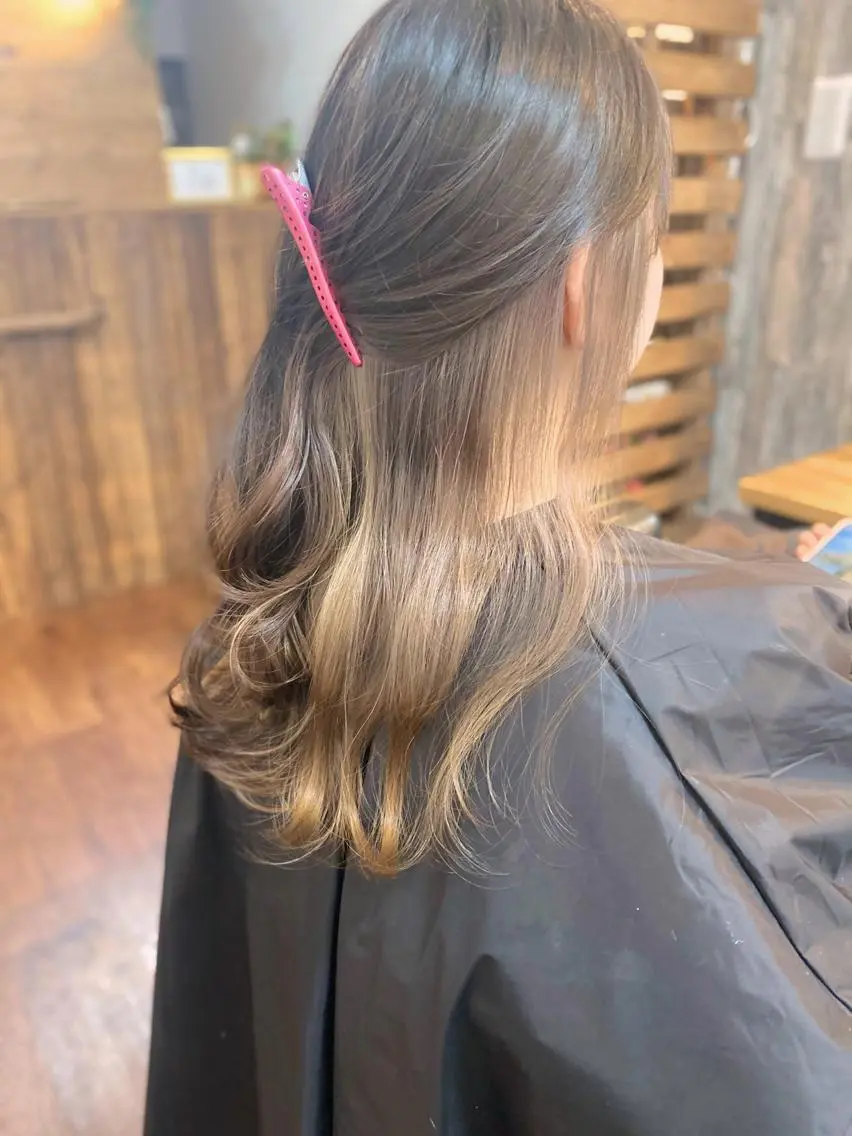 ロング カラー ヘアアレンジ ブリーチ インナーカラー カット ヘアカラー トリートメント Luzir⭐︎ GEN⭐︎のヘアスタイル